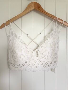 Free People Adella Style White Crochet Lace Bralette Boho Festival Strappy Back